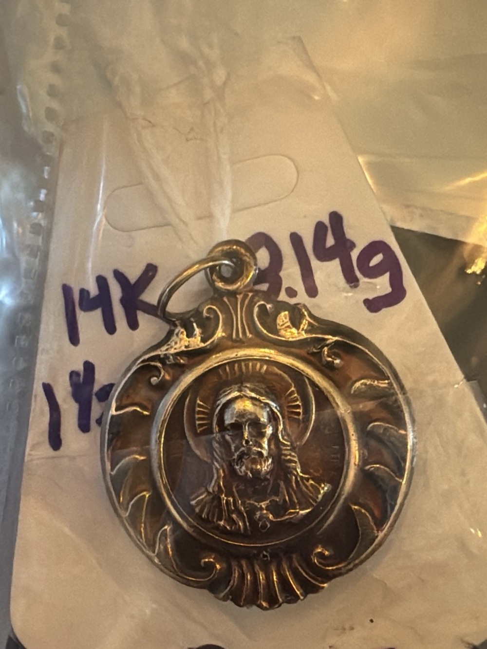 14k Gold Religious Medallion Pendant - Gold